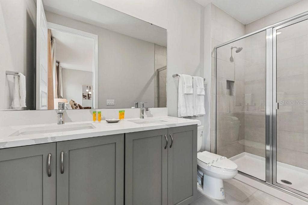 7904 SPECTRUM DRIVE, Kissimmee, FL 34747 7904 SPECTRUM DRIVE, Kissimmee, FL 34747
