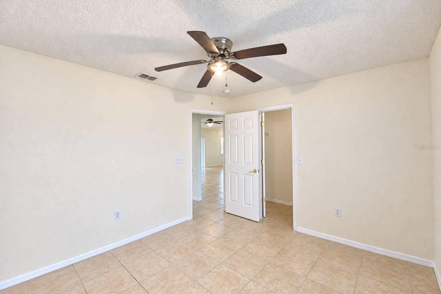 3630 WELSCH WAY, Lakeland, FL 33813 3630 WELSCH WAY, Lakeland, FL 33813