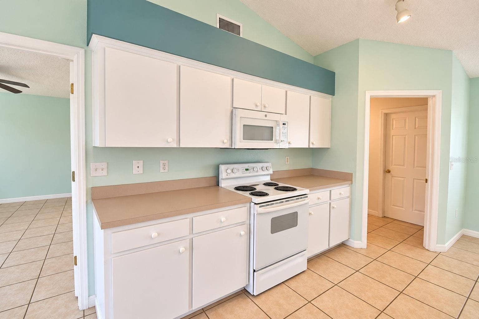3630 WELSCH WAY, Lakeland, FL 33813 3630 WELSCH WAY, Lakeland, FL 33813