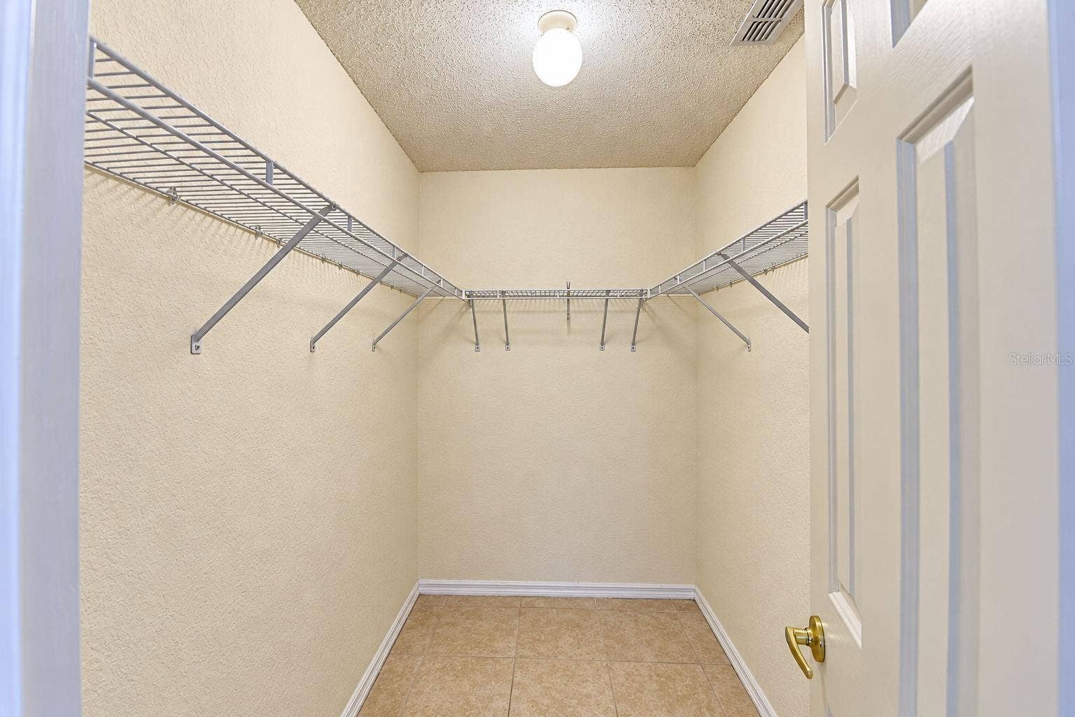 3630 WELSCH WAY, Lakeland, FL 33813 walk-in closet master bedroom