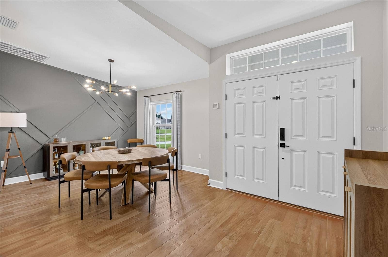 Dining room is the first room as you enter