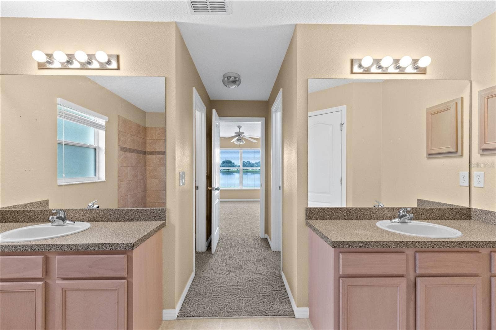 3235 LORIMAR LN, St Cloud, FL 34772 3235 LORIMAR LN, St Cloud, FL 34772