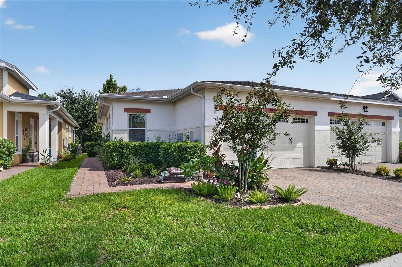 2521 YELLOW BRICK ROAD, St Cloud, FL 34772