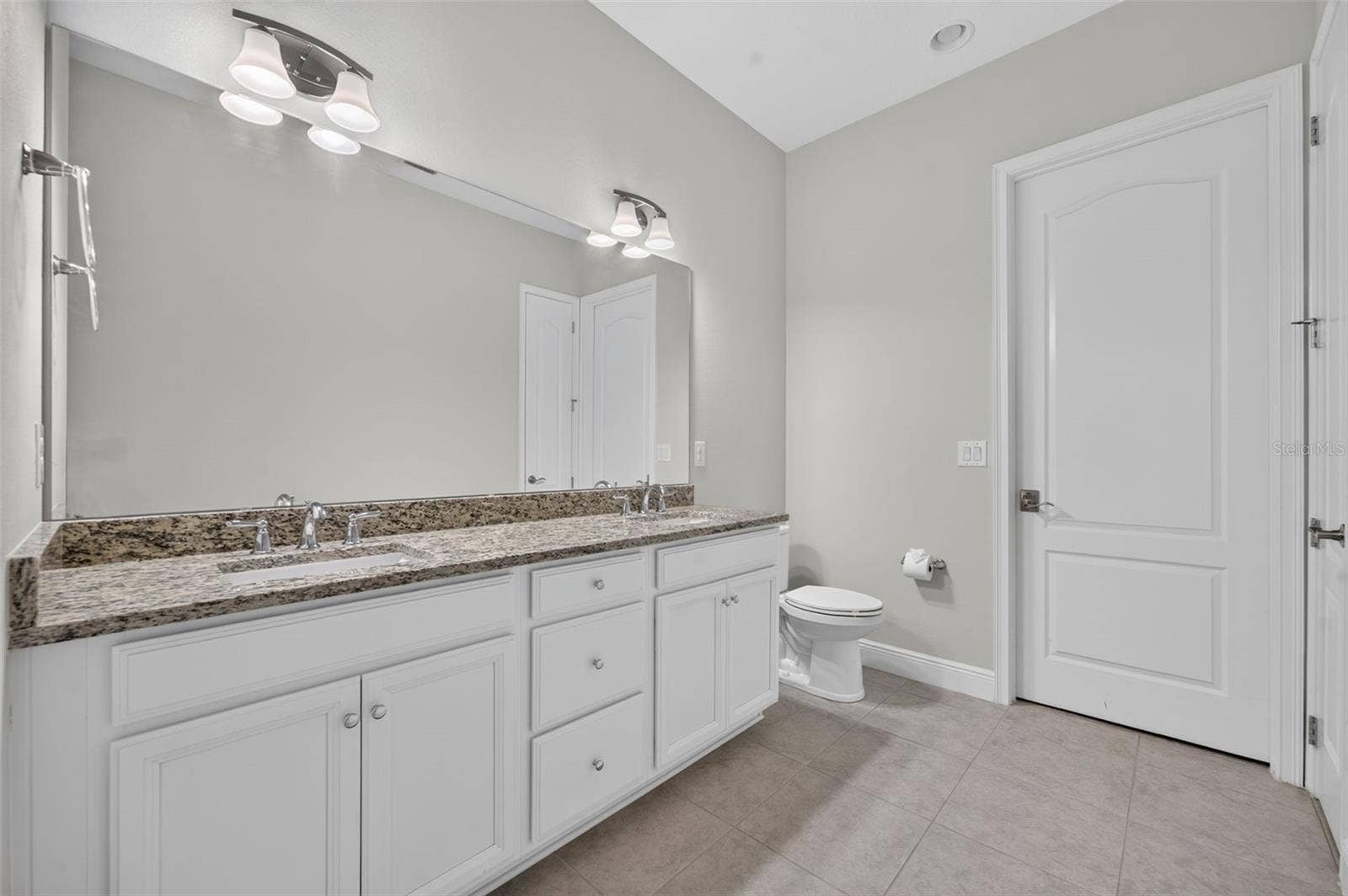 2521 YELLOW BRICK ROAD, St Cloud, FL 34772