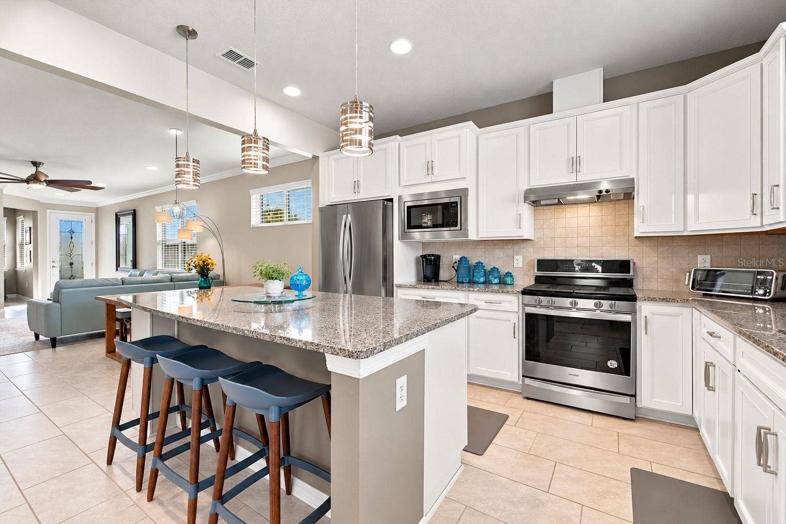 283 TOMELLOSO WAY, Davenport, FL 33837 283 TOMELLOSO WAY, Davenport, FL 33837