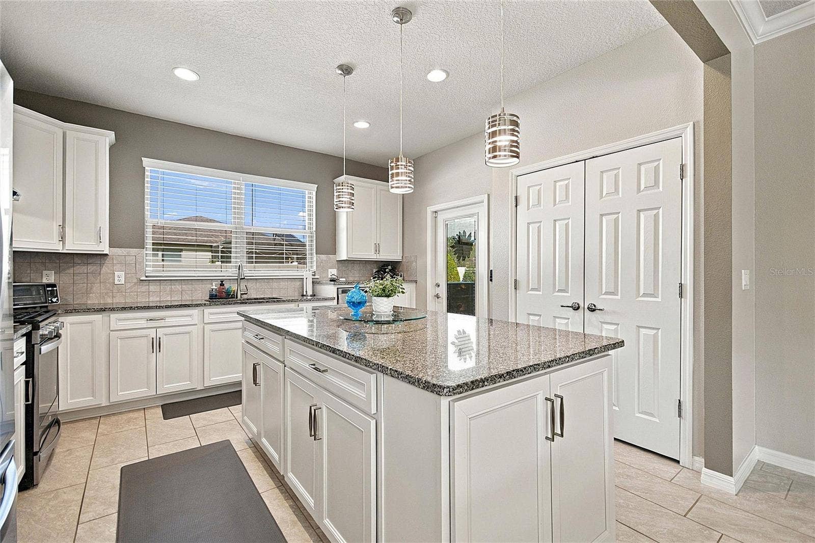 283 TOMELLOSO WAY, Davenport, FL 33837 283 TOMELLOSO WAY, Davenport, FL 33837