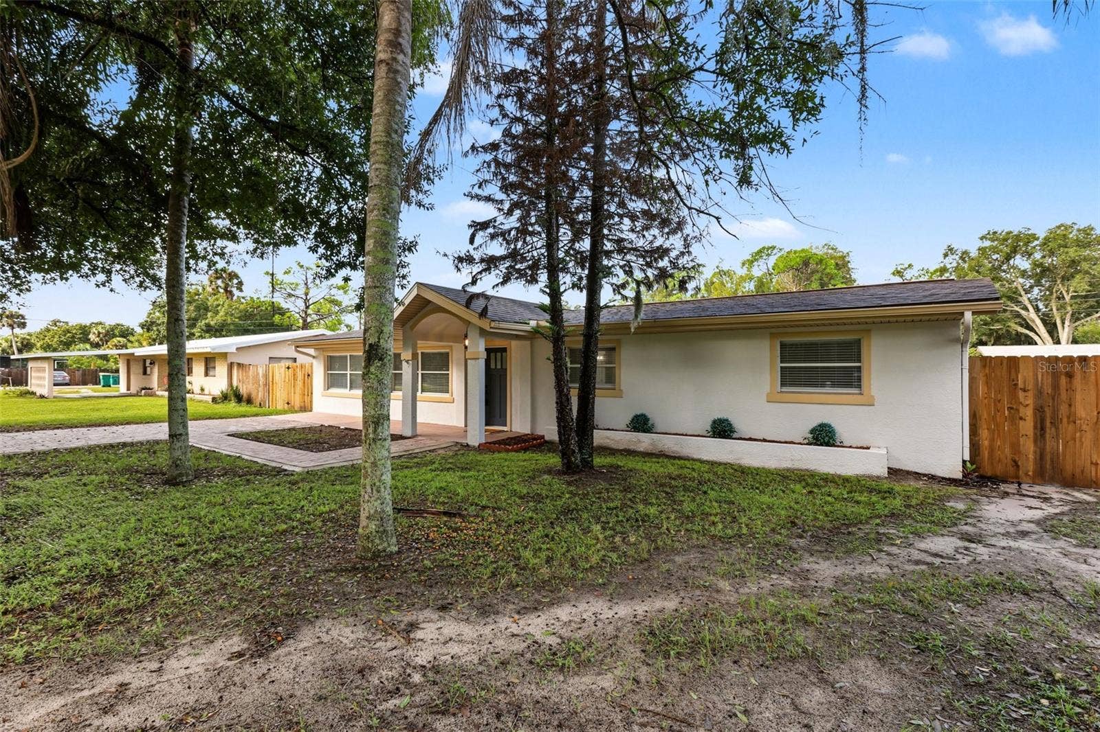 2070 SEMINOLE BOULEVARD, Melbourne, FL 32904
