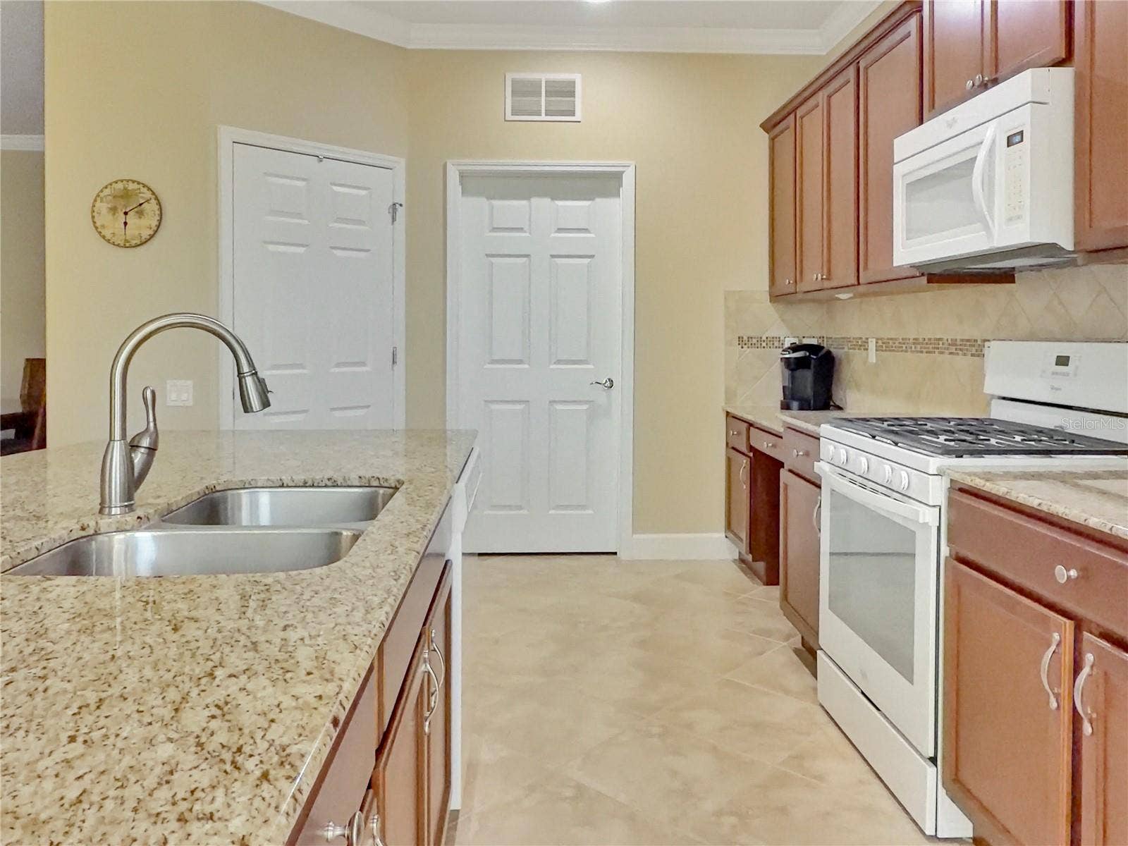 521 VISTA SOL DRIVE, Davenport, FL 33837 521 VISTA SOL DRIVE, Davenport, FL 33837