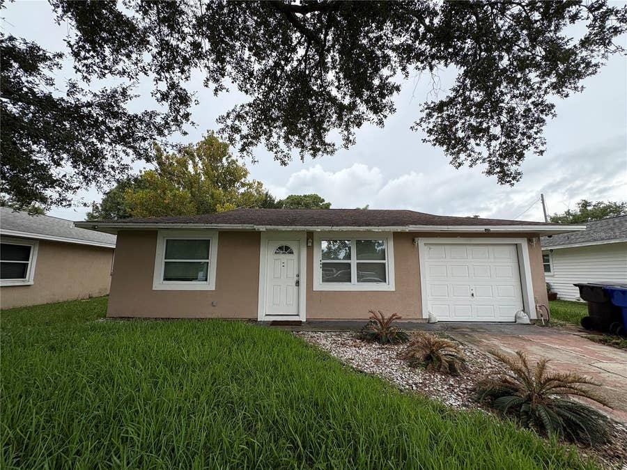 Property photo for 142 MONTANA AVENUE, St Cloud, FL