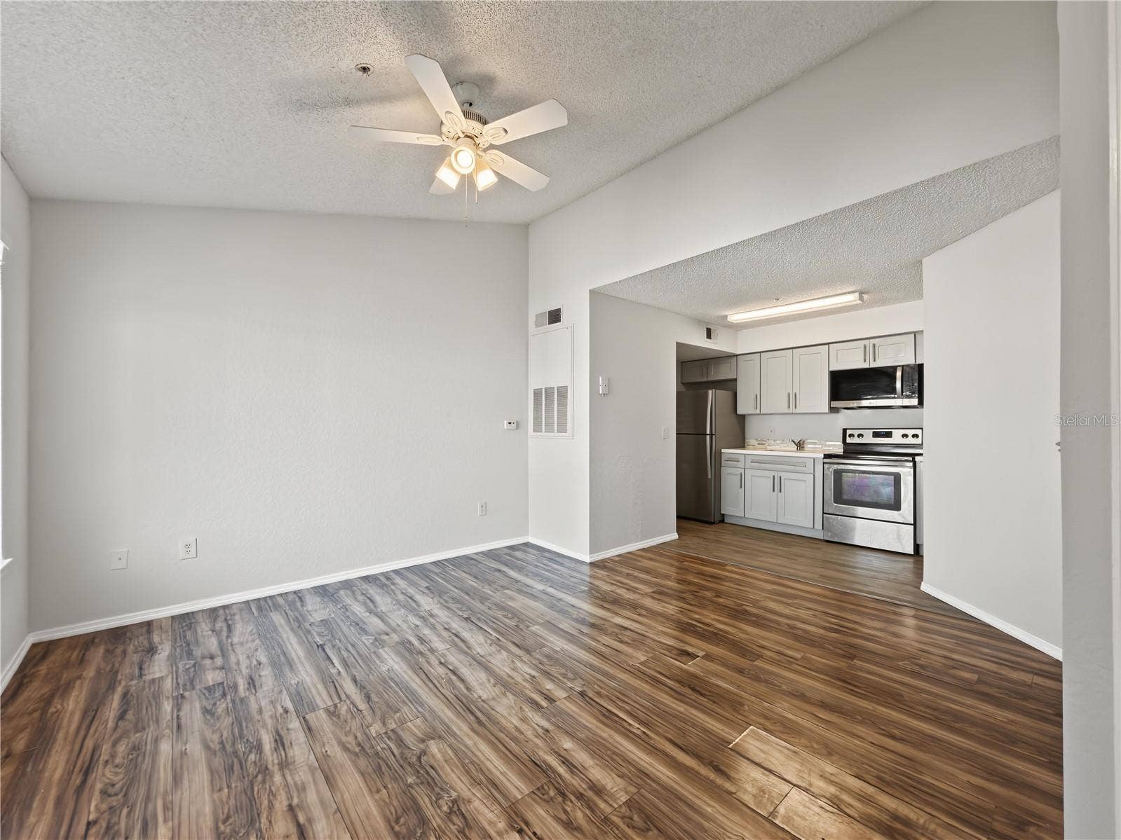 2213 GRAND CAYMAN COURT, #1137, Kissimmee, FL 34741