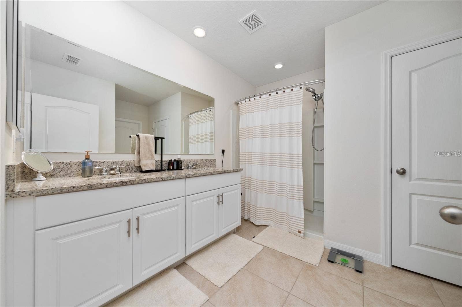 1687 PARK SIDE AVENUE, Kissimmee, FL 34744 1687 PARK SIDE AVENUE, Kissimmee, FL 34744