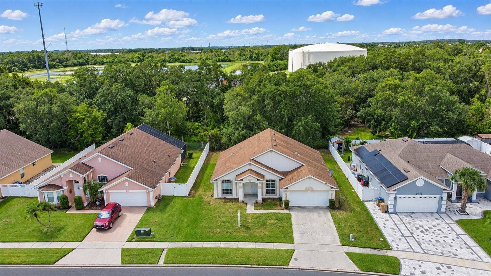 2621 GOLD DUST CIRCLE, Kissimmee, FL 34744