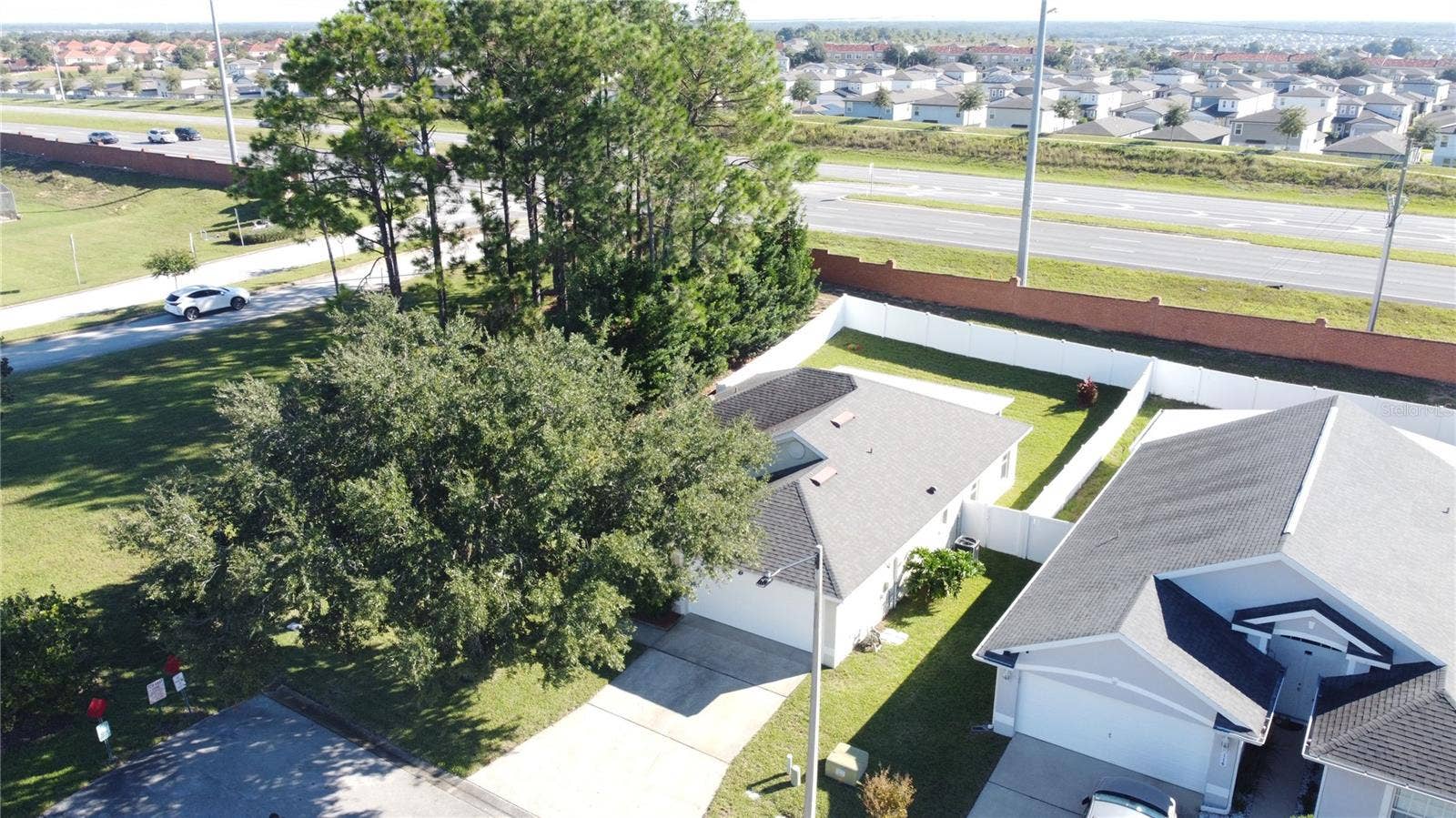 100 HALSTEAD DR, Davenport, FL 33897 100 HALSTEAD DR, Davenport, FL 33897