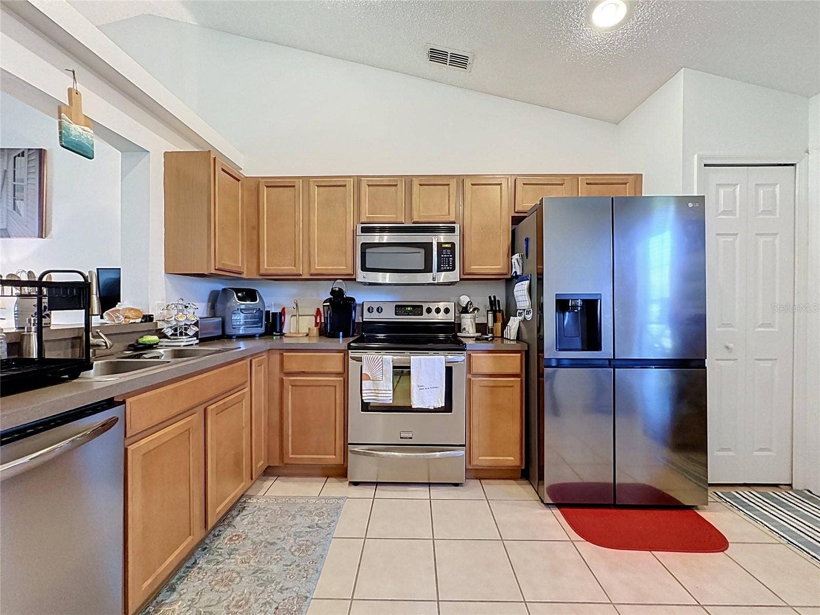 100 HALSTEAD DR, Davenport, FL 33897 100 HALSTEAD DR, Davenport, FL 33897