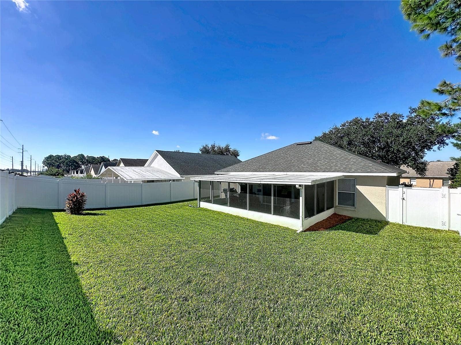 100 HALSTEAD DR, Davenport, FL 33897 100 HALSTEAD DR, Davenport, FL 33897
