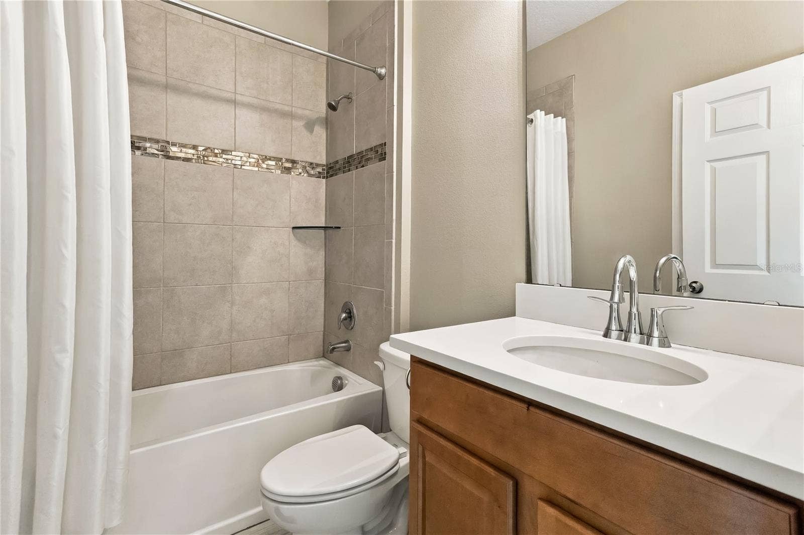 3811 FRIARS COVE LANE, St Cloud, FL 34772 3811 FRIARS COVE LANE, St Cloud, FL 34772