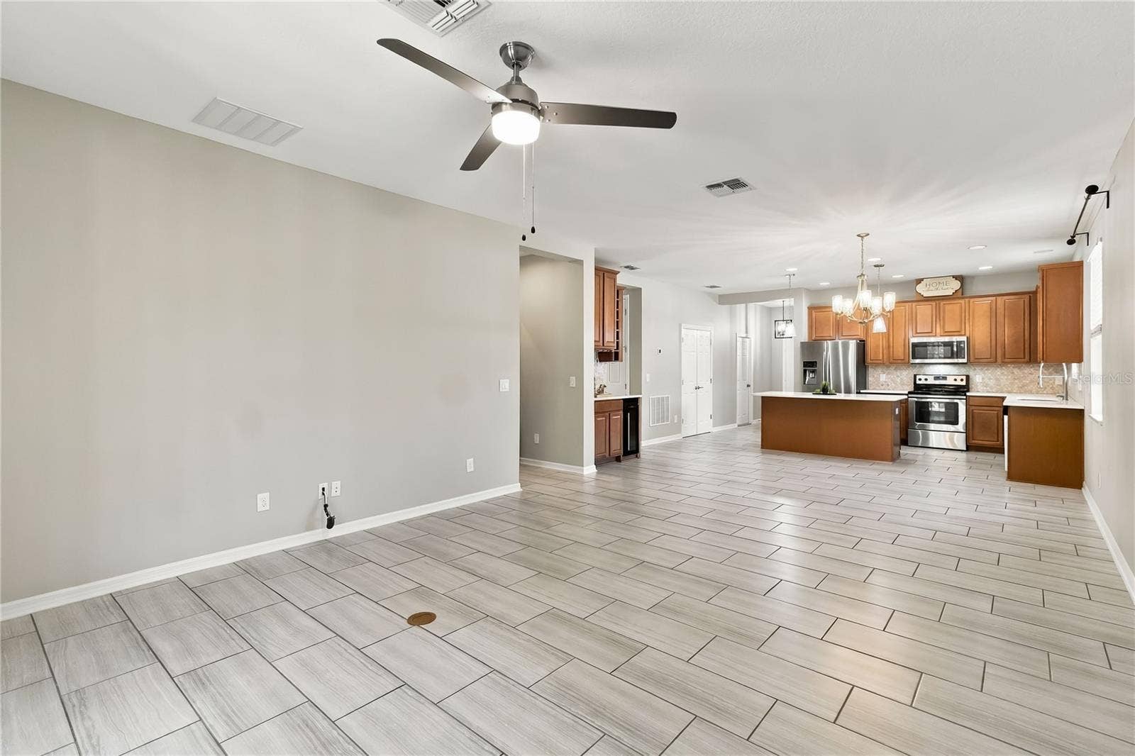 3811 FRIARS COVE LANE, St Cloud, FL 34772 3811 FRIARS COVE LANE, St Cloud, FL 34772