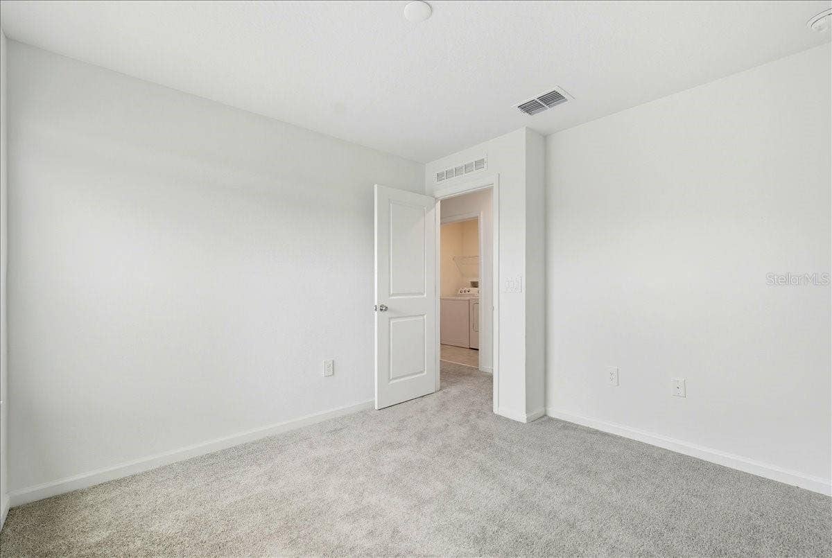 1140 TYLER LOOP, Winter Haven, FL 33884 1140 TYLER LOOP, Winter Haven, FL 33884