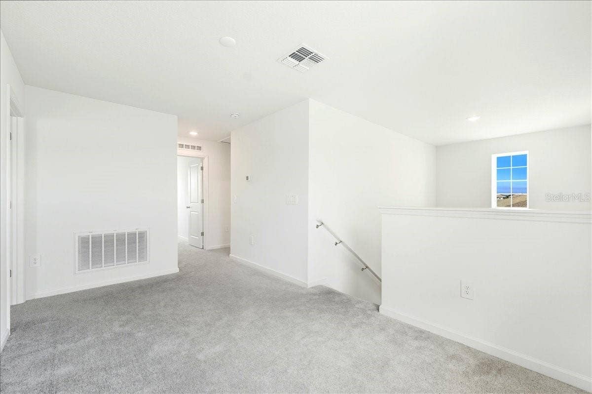 1140 TYLER LOOP, Winter Haven, FL 33884 1140 TYLER LOOP, Winter Haven, FL 33884