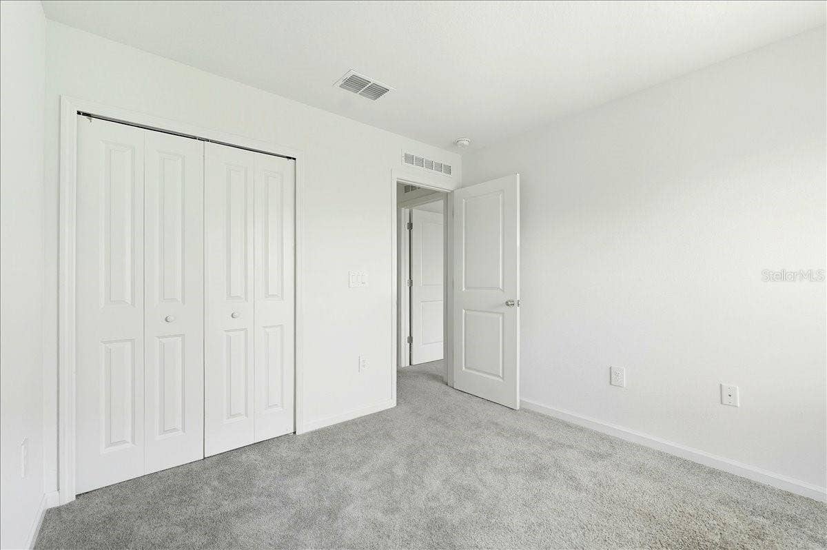 1140 TYLER LOOP, Winter Haven, FL 33884 1140 TYLER LOOP, Winter Haven, FL 33884
