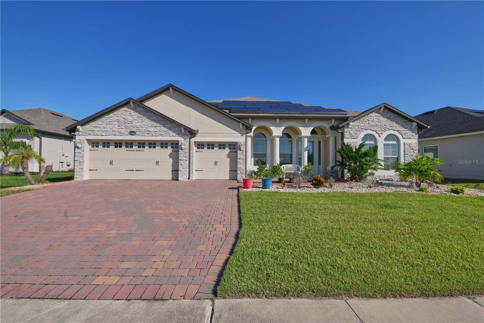 17329 HICKORY WIND DRIVE, Clermont, FL 34711