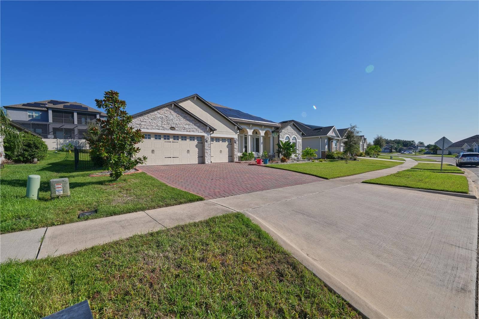 17329 HICKORY WIND DRIVE, Clermont, FL 34711