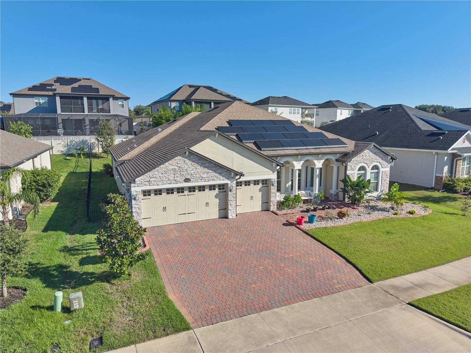 17329 HICKORY WIND DRIVE, Clermont, FL 34711
