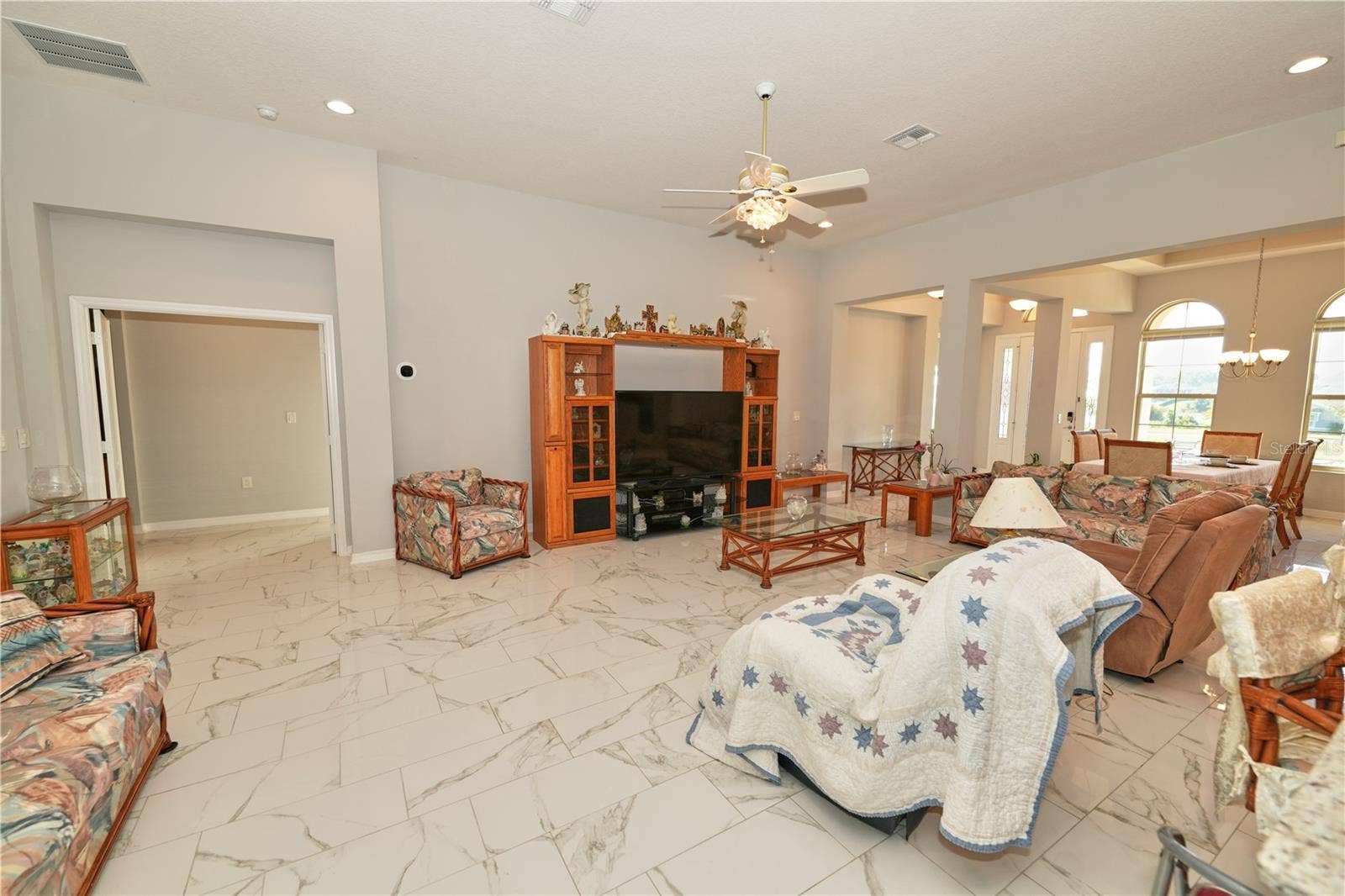 17329 HICKORY WIND DRIVE, Clermont, FL 34711