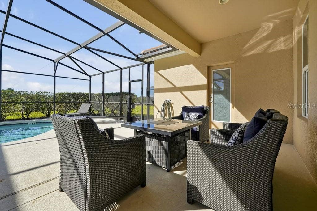 4095 OAKTREE DRIVE, Davenport, FL 33837 4095 OAKTREE DRIVE, Davenport, FL 33837
