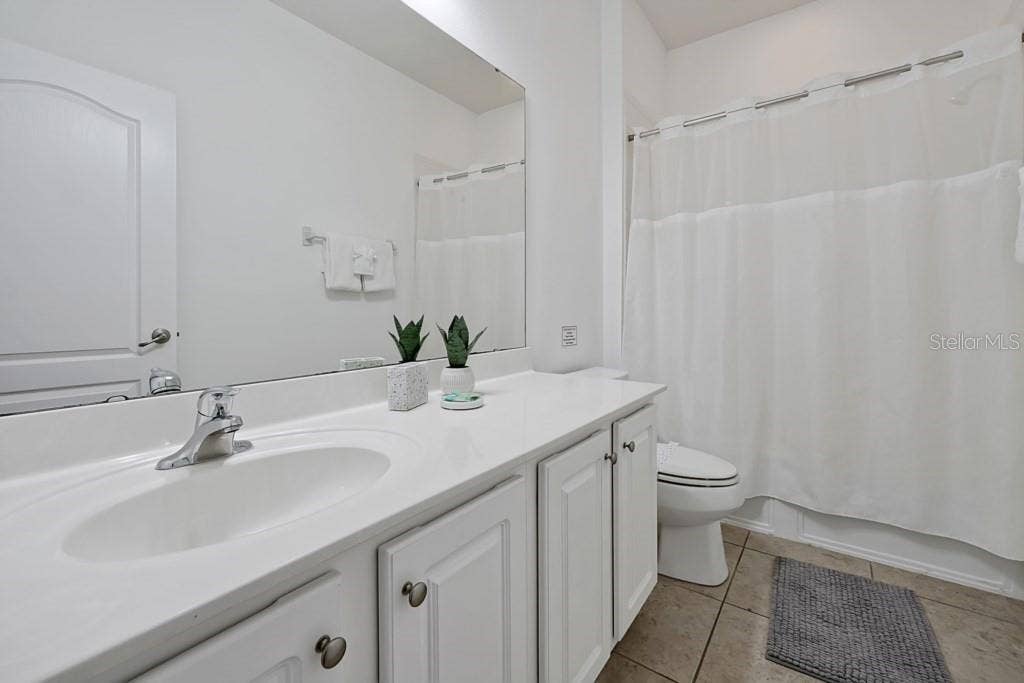 4095 OAKTREE DRIVE, Davenport, FL 33837 4095 OAKTREE DRIVE, Davenport, FL 33837
