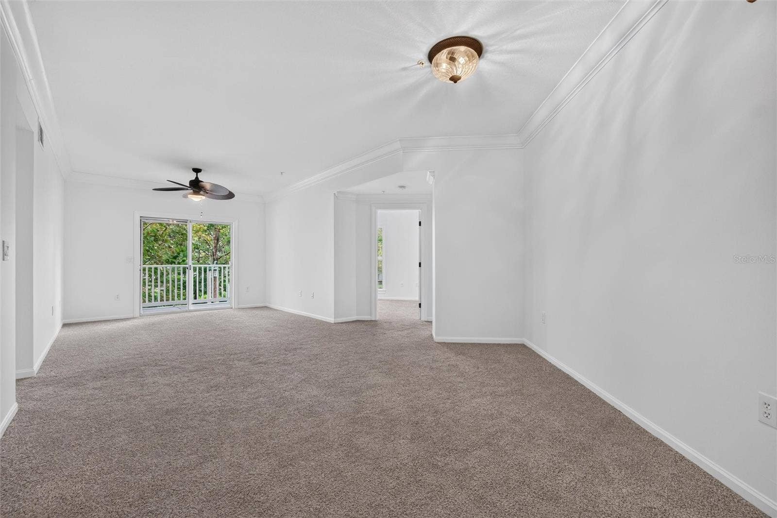 460 WATER STREET, #460, Celebration, FL 34747 Dining / Living