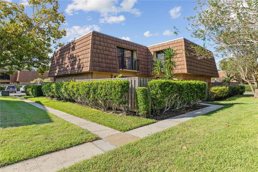 Property photo for 5278 MIDDLE COURT, #114, Orlando, FL