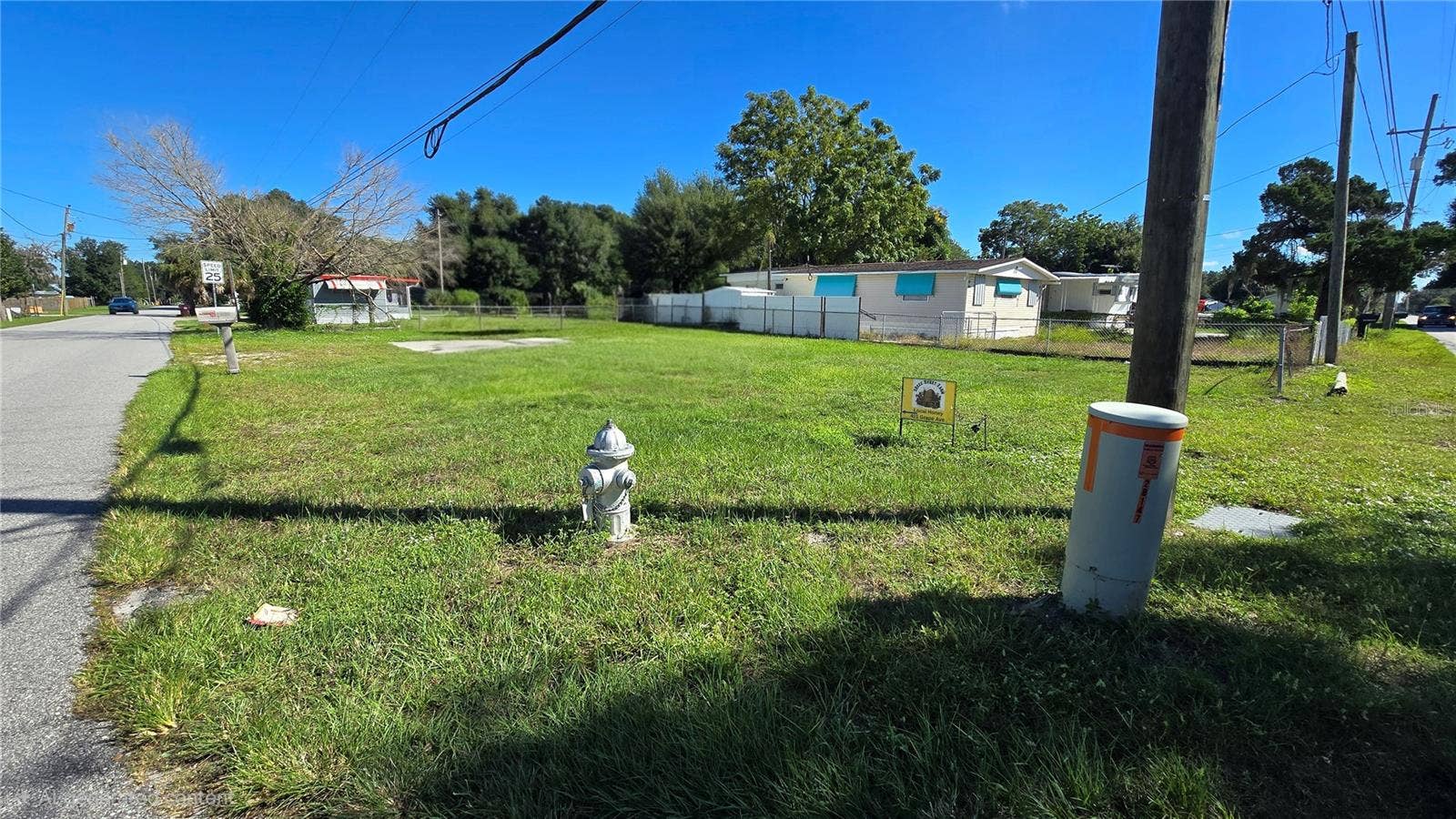 925 GRAPE AVENUE, St Cloud, FL 34769 925 GRAPE AVENUE, St Cloud, FL 34769