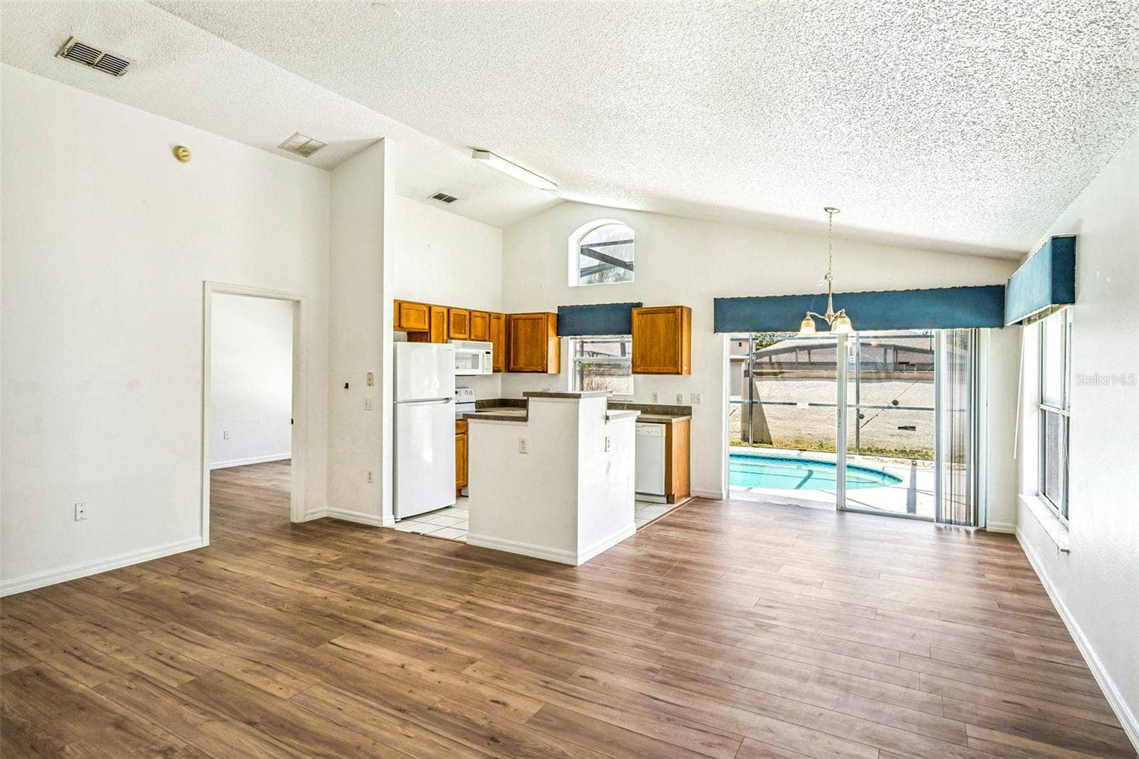 2981 KOKOMO LOOP, Haines City, FL 33844 2981 KOKOMO LOOP, Haines City, FL 33844