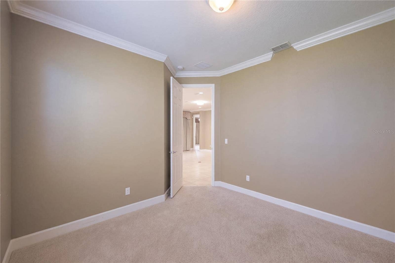 11843 PADUA LANE, Orlando, FL 32827 11843 PADUA LANE, Orlando, FL 32827