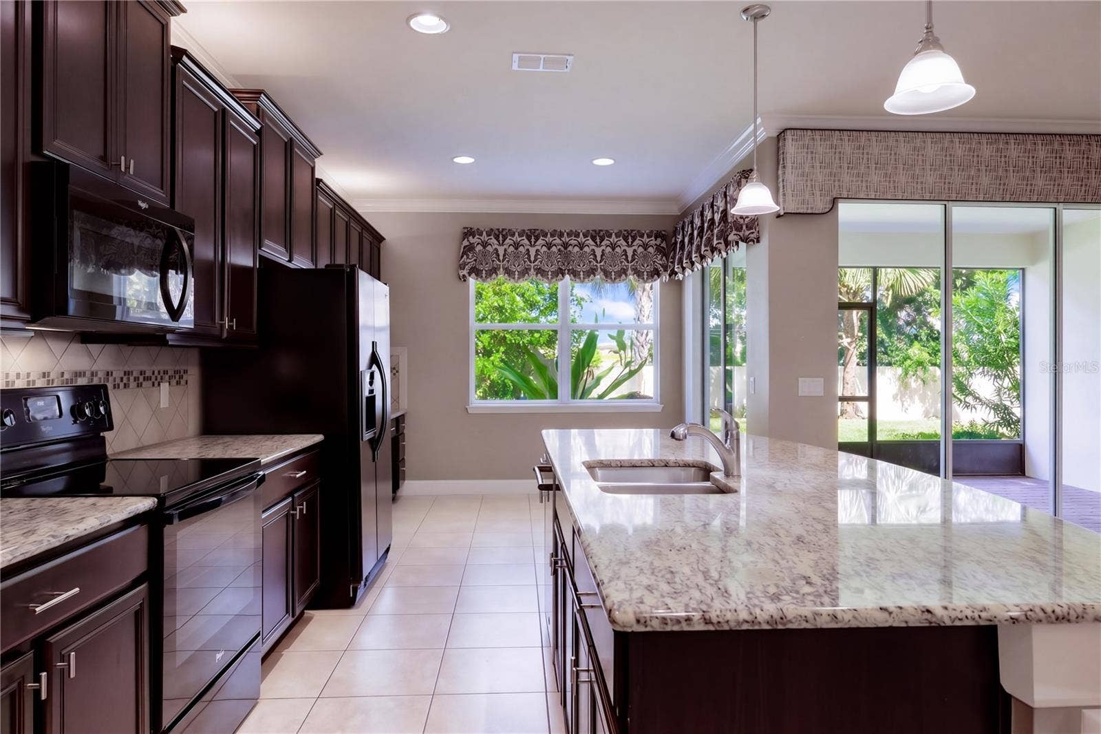 11843 PADUA LANE, Orlando, FL 32827 11843 PADUA LANE, Orlando, FL 32827