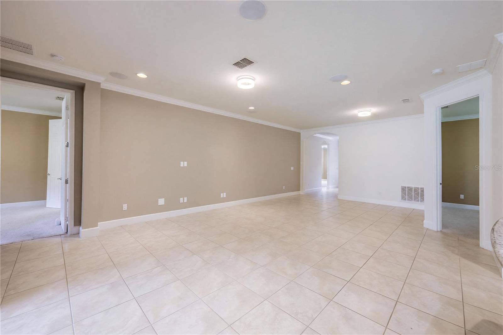 11843 PADUA LANE, Orlando, FL 32827 11843 PADUA LANE, Orlando, FL 32827