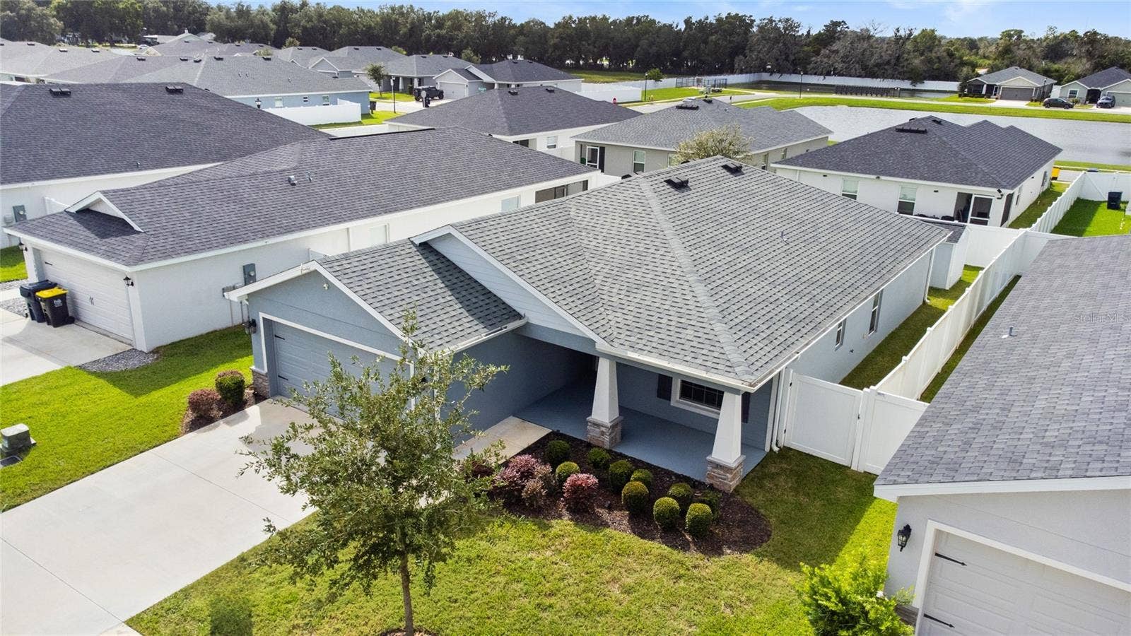 1075 TROPEA LANE, Auburndale, FL 33823 1075 TROPEA LANE, Auburndale, FL 33823