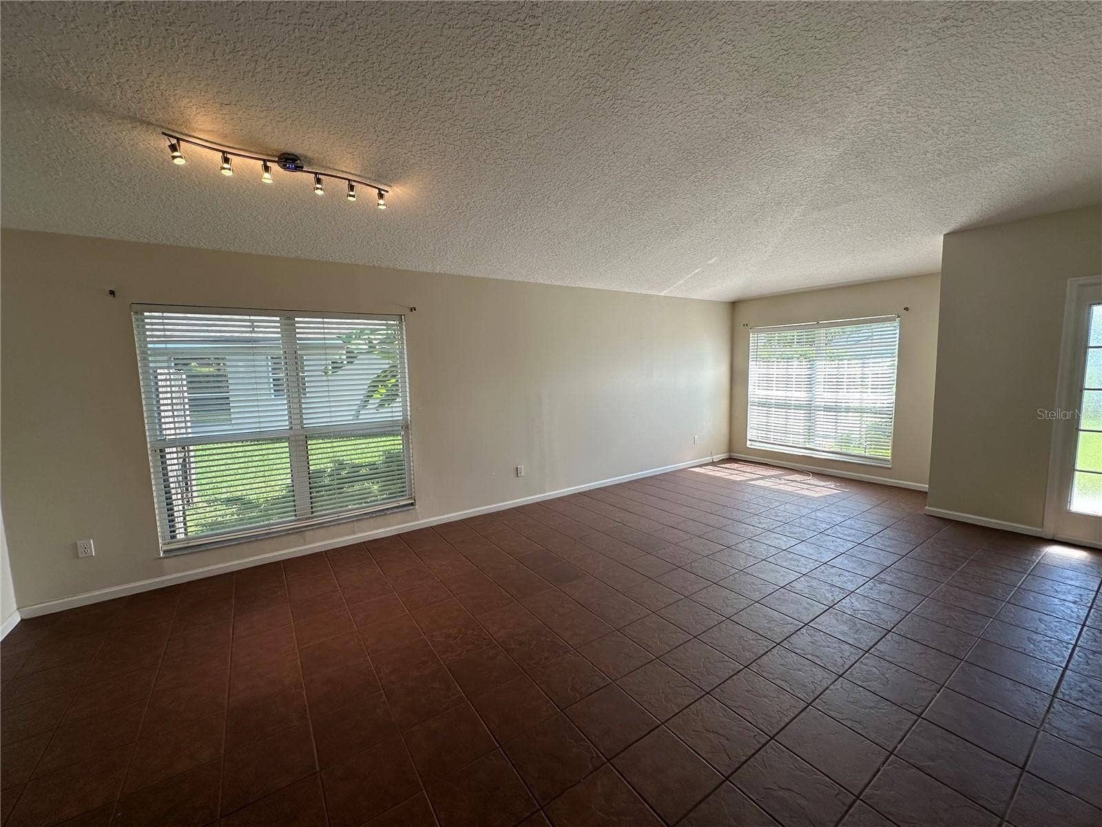 3227 HERONS POINT CIRCLE, Kissimmee, FL 34741 3227 HERONS POINT CIRCLE, Kissimmee, FL 34741