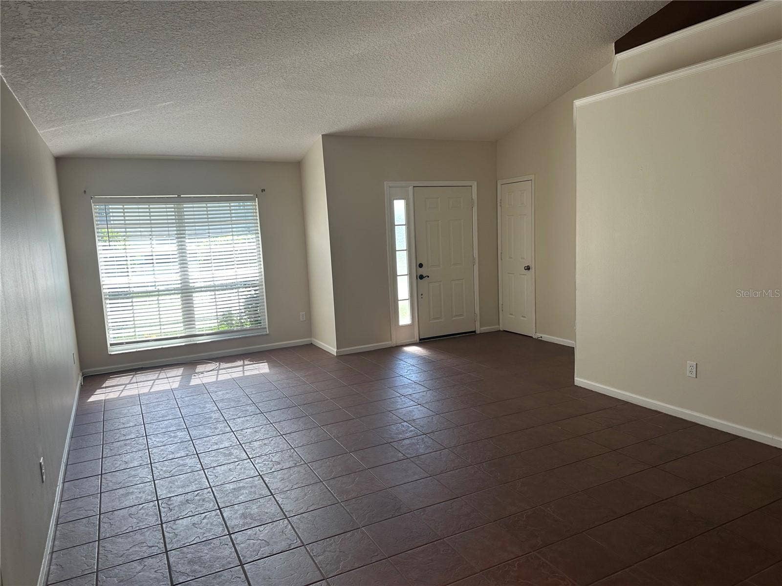 3227 HERONS POINT CIRCLE, Kissimmee, FL 34741 3227 HERONS POINT CIRCLE, Kissimmee, FL 34741