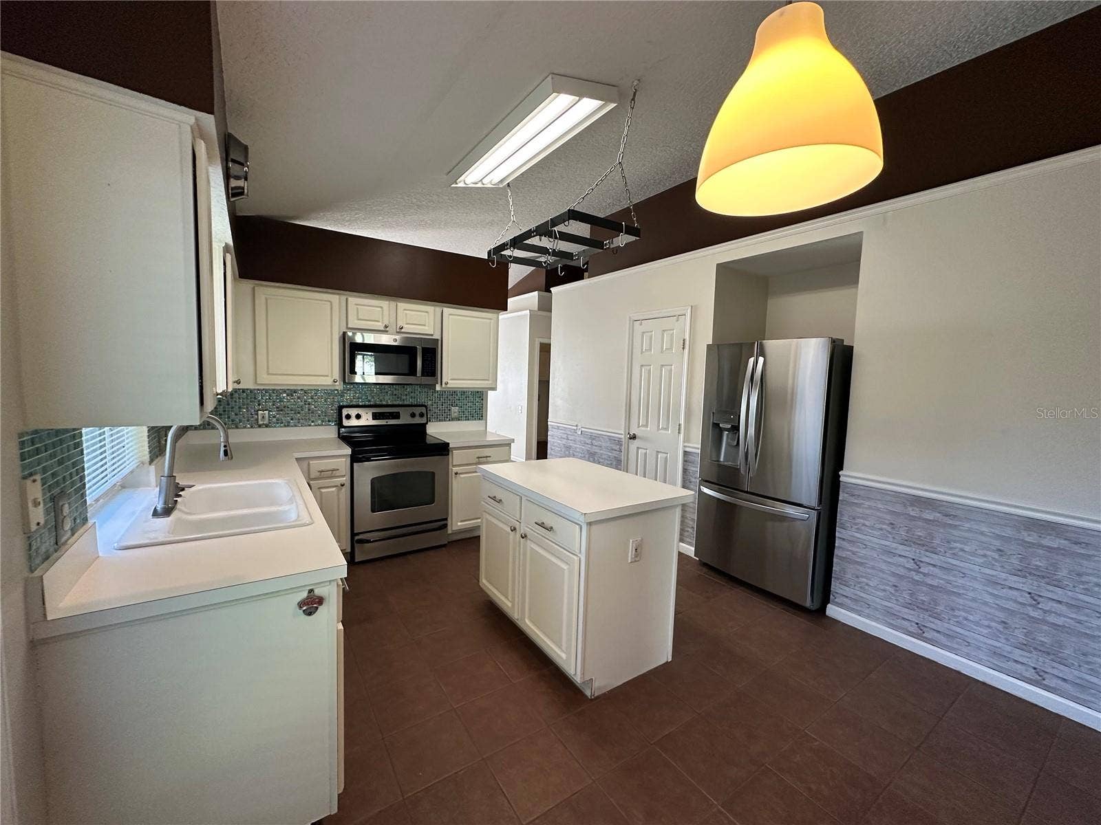 3227 HERONS POINT CIRCLE, Kissimmee, FL 34741 3227 HERONS POINT CIRCLE, Kissimmee, FL 34741