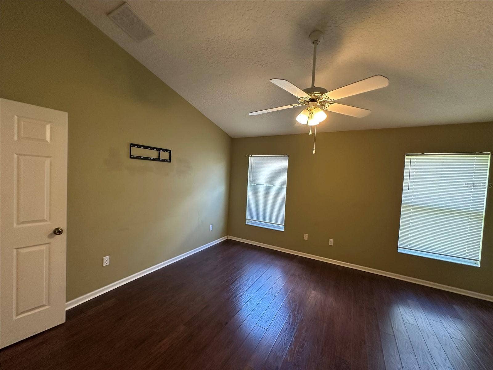 3227 HERONS POINT CIRCLE, Kissimmee, FL 34741 3227 HERONS POINT CIRCLE, Kissimmee, FL 34741