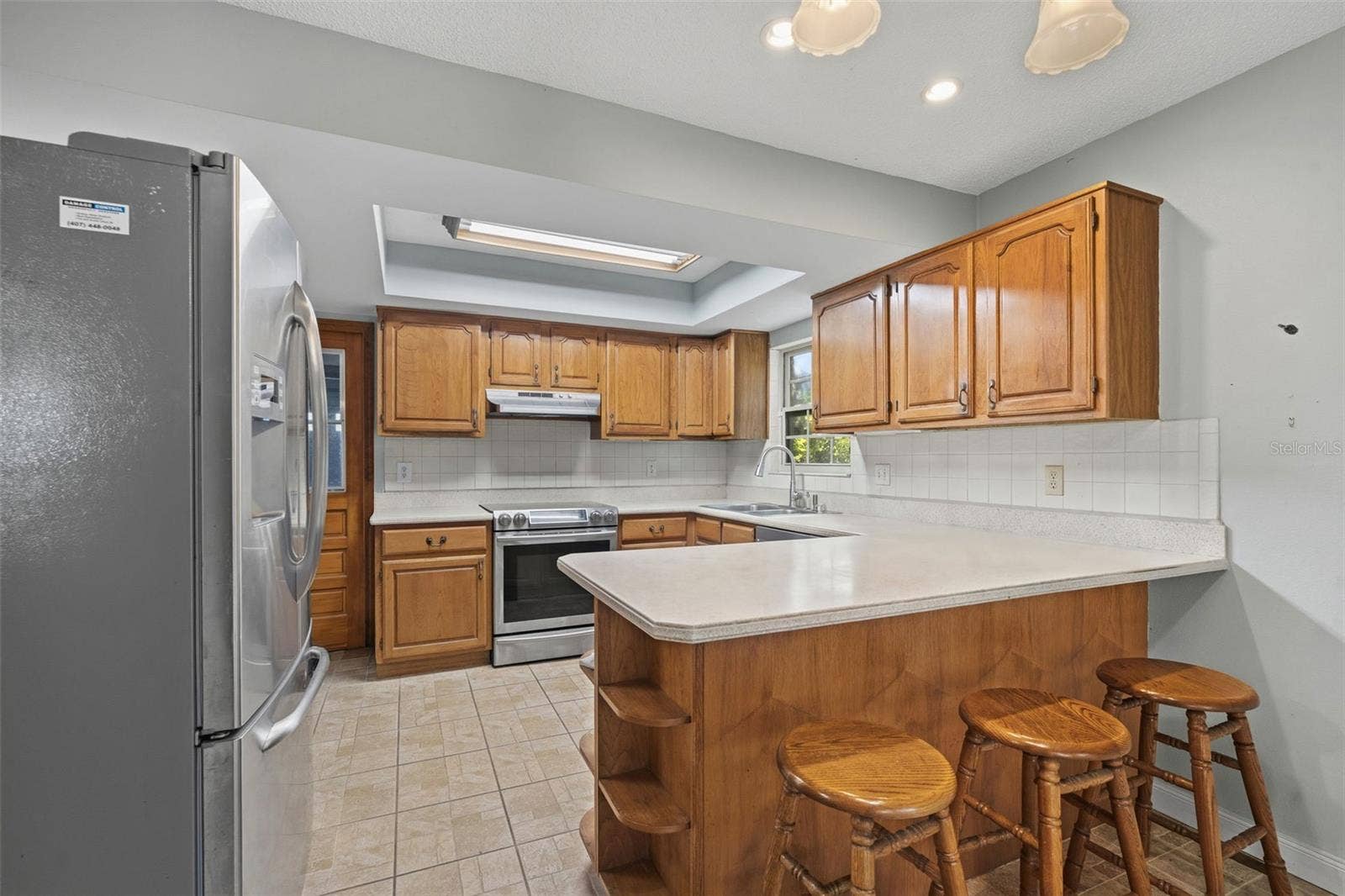 2353 BAYSWATER COURT, Orlando, FL 32837 2353 BAYSWATER COURT, Orlando, FL 32837