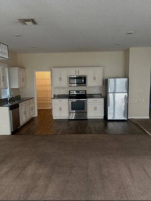 437 STILLWATER LANE, Haines City, FL 33844 437 STILLWATER LANE, Haines City, FL 33844