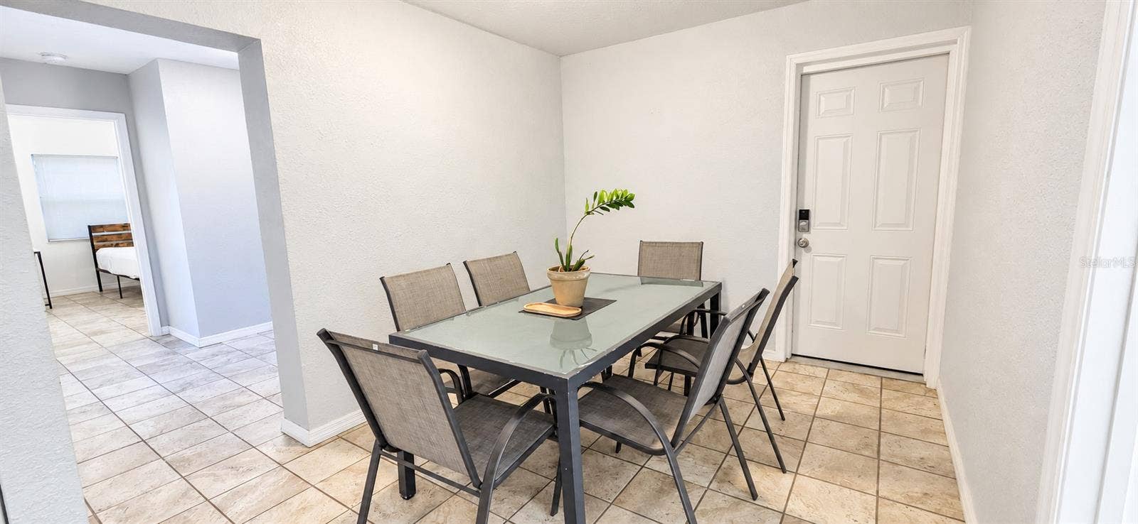 703 AVENUE L SE, Winter Haven, FL 33880 703 AVENUE L SE, Winter Haven, FL 33880