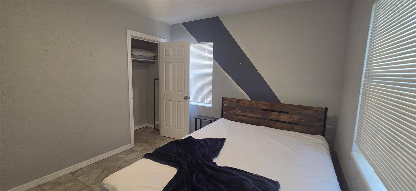 703 AVENUE L SE, Winter Haven, FL 33880 703 AVENUE L SE, Winter Haven, FL 33880