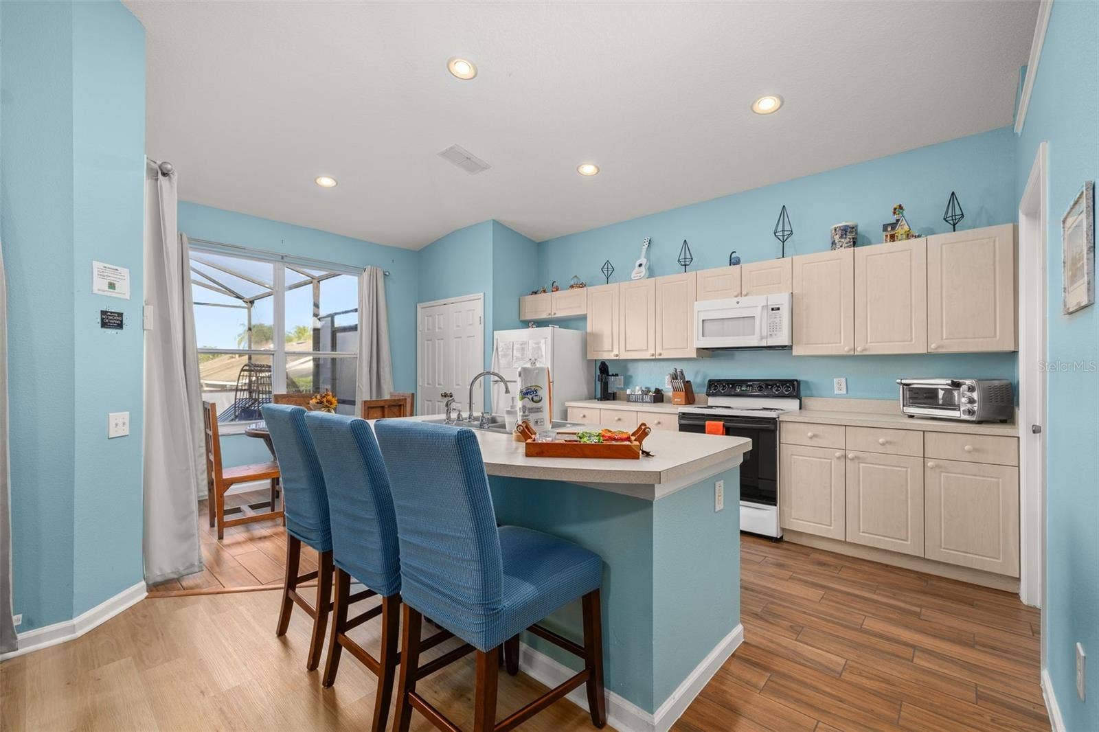 2246 WYNDHAM PALMS WAY, Kissimmee, FL 34747 2246 WYNDHAM PALMS WAY, Kissimmee, FL 34747