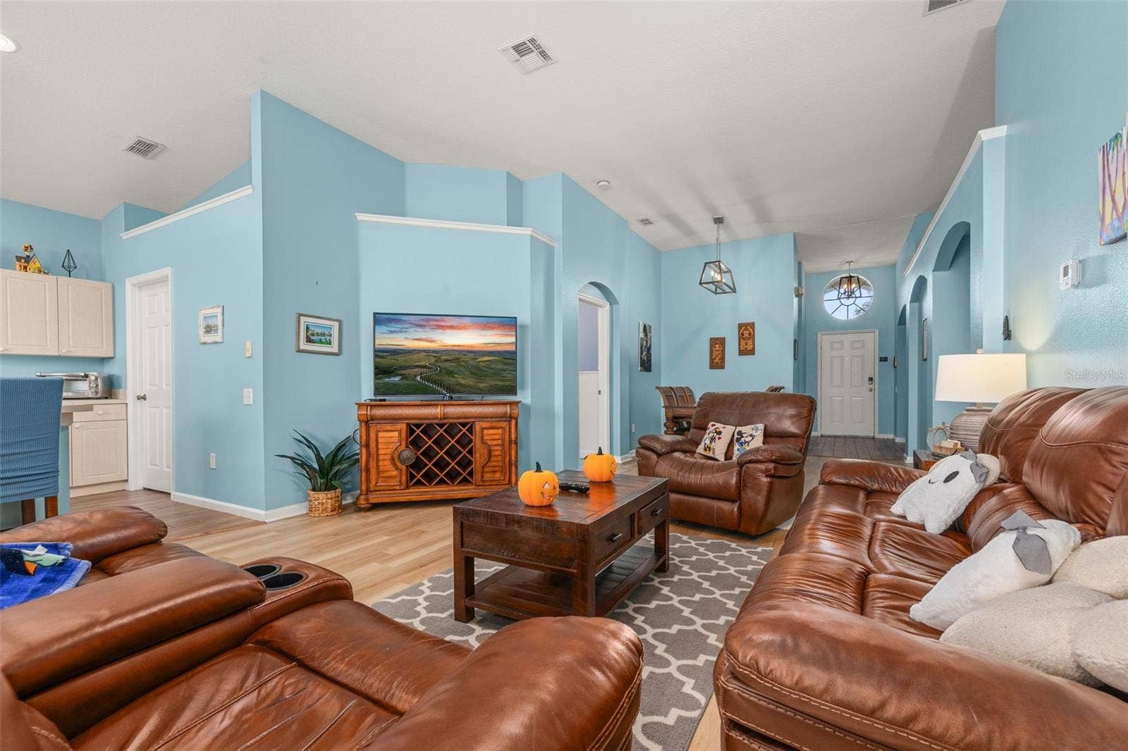 2246 WYNDHAM PALMS WAY, Kissimmee, FL 34747 2246 WYNDHAM PALMS WAY, Kissimmee, FL 34747