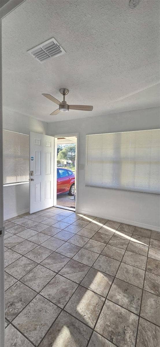 703 AVENUE L SE, Winter Haven, FL 33880 703 AVENUE L SE, Winter Haven, FL 33880
