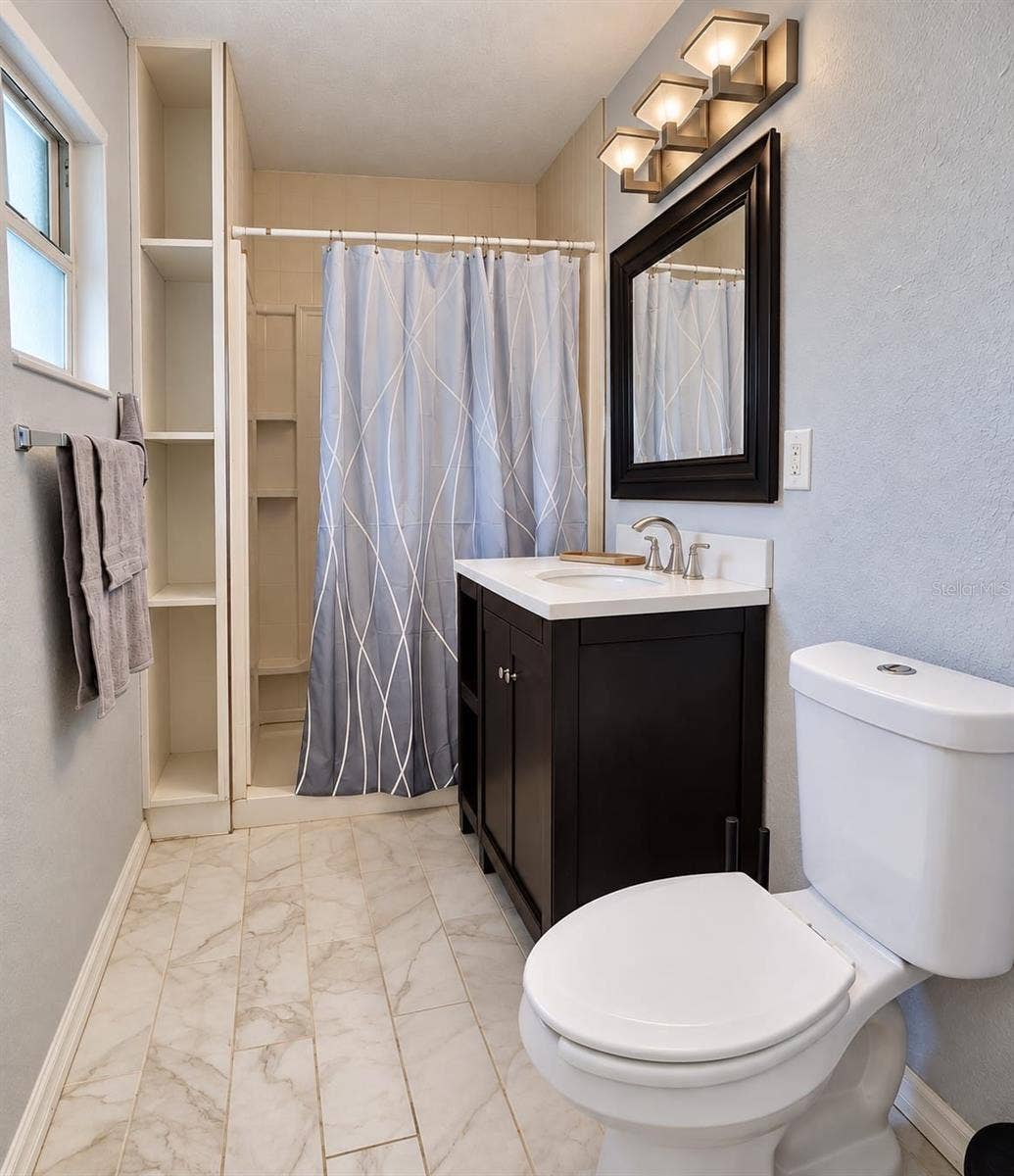 703 AVENUE L SE, Winter Haven, FL 33880 703 AVENUE L SE, Winter Haven, FL 33880